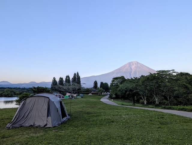 アウトドア活動イメージ